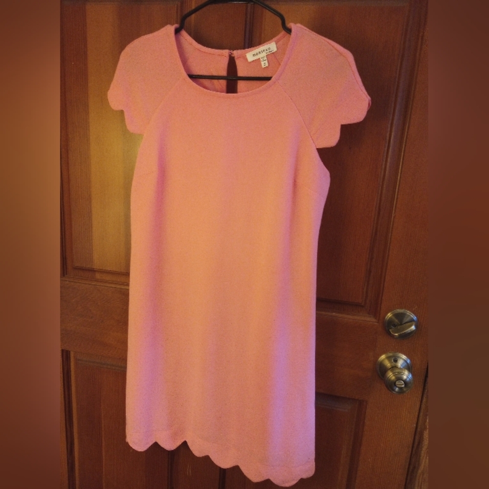 Monteau Scalloped Sleeve Pink Dress